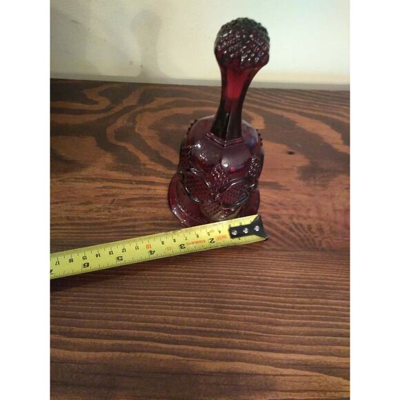 Vintage Avon The 1876 Cape Cod Collection Ruby Red Glass Bell - Picture 5 of 5